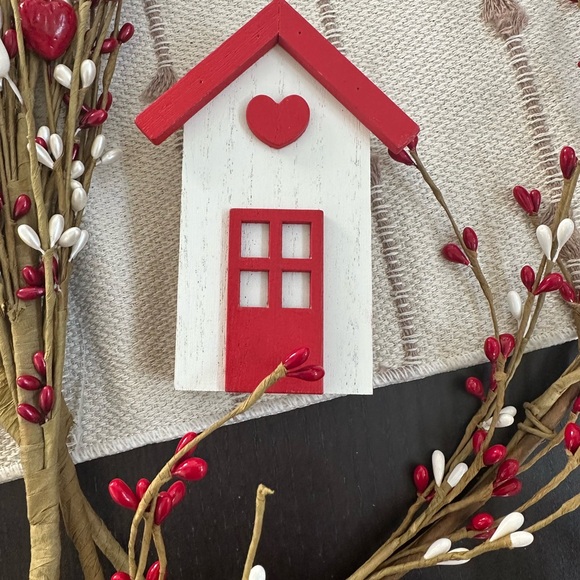 Valentine Decor Bundle - Garland, 3 stems, 2 block houses - Picture 3 of 11
